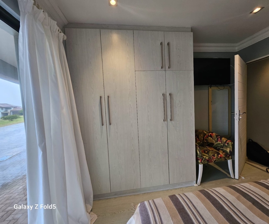 To Let  Bedroom Property for Rent in Winterstrand Eastern Cape